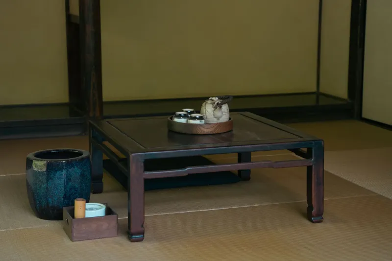 Cracked, Faded, and Perfectly Fine: How Japan's Wabi-Sabi Philosophy Is Quietly Dismantling American Perfectionism